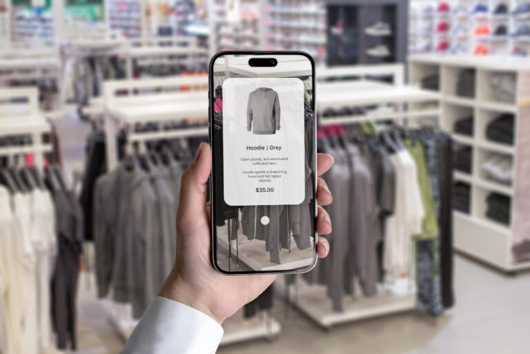 Omnichannel-Einzelhandel und Retail Shopping nahtlos verknüpft über mobile Apps